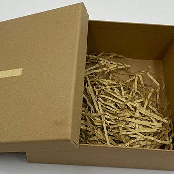 Men Perfume Lid And Base Kraft Gift Box For 100ml Perfume Bottle Raffia Insert