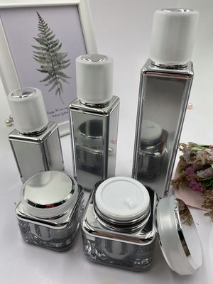 30ml Bottle Box 100ml Plastic Spray Bottle Square Luxury Bottle Packaging